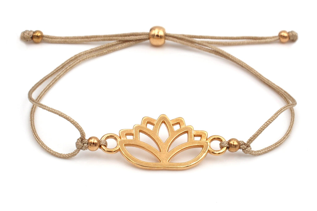 beiges Makramee Armband mit Lotus in rosegold