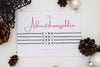 Adventskranzzahlen auf Karte aufgefädelt, Buchstabenperlen für Kerzendeko