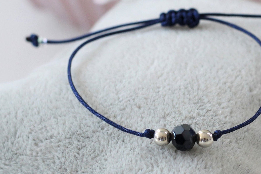 edles, blaues Makrameearmband mit 925 Silber Perle