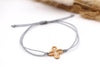 filigranes graues Makramee Armband Kreuz rosegold