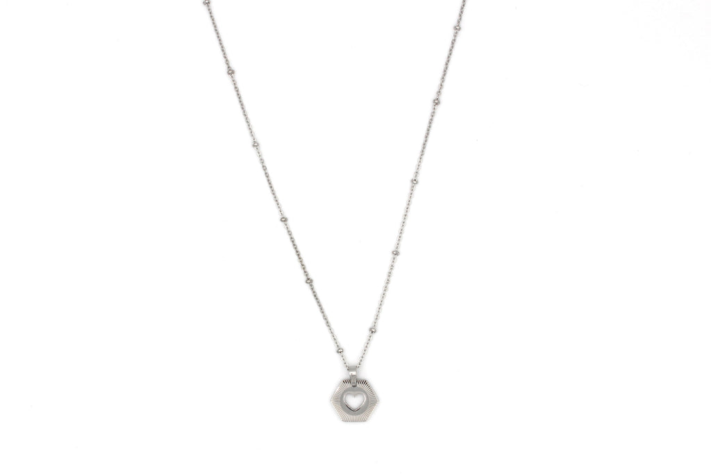 Edelstahl Kette mit Herz Anhänger silber und filigraner Gravur