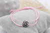 Armband schwarze Rose im floralem Design mit geflochtenem Makramee Verschluss zum verstellen