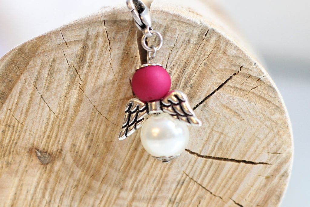 20 Schutzengel Anhänger aus Perlen in Pink, als Gastgeschenk zur Kommunion und Taufe