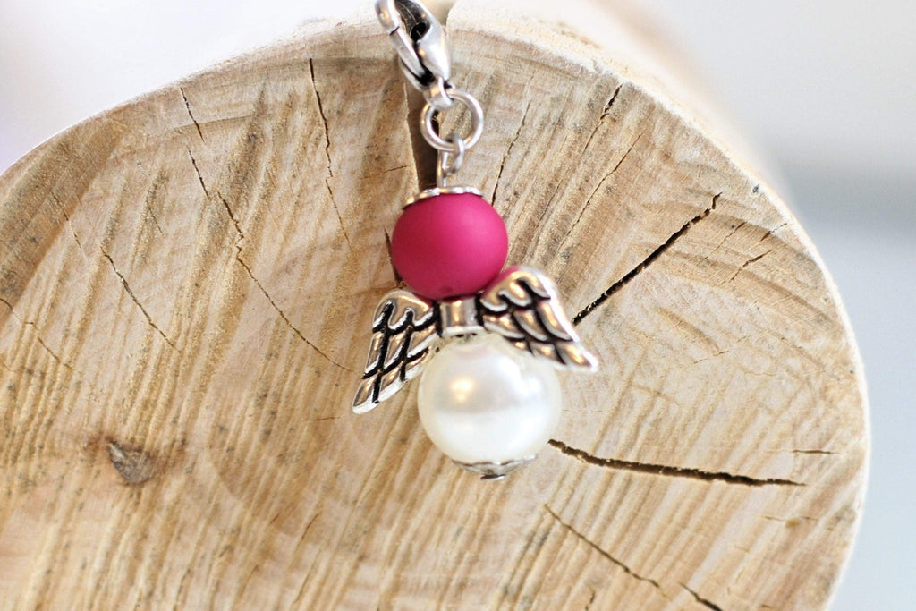 Engel aus Perlen in pink als Schutzengel Anhänger und Glücksbringer 