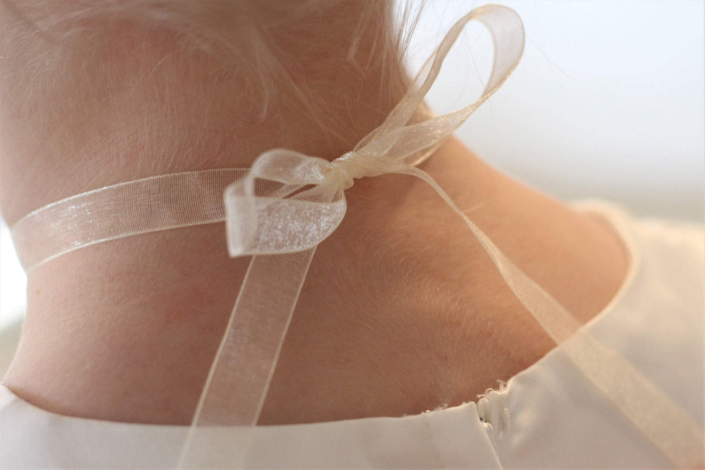 Kommunionkette Mädchen aus Chiffonband und Perlen