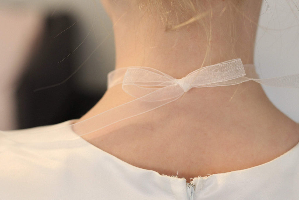 Halsband als Kommuniongeschenk für Mädchen